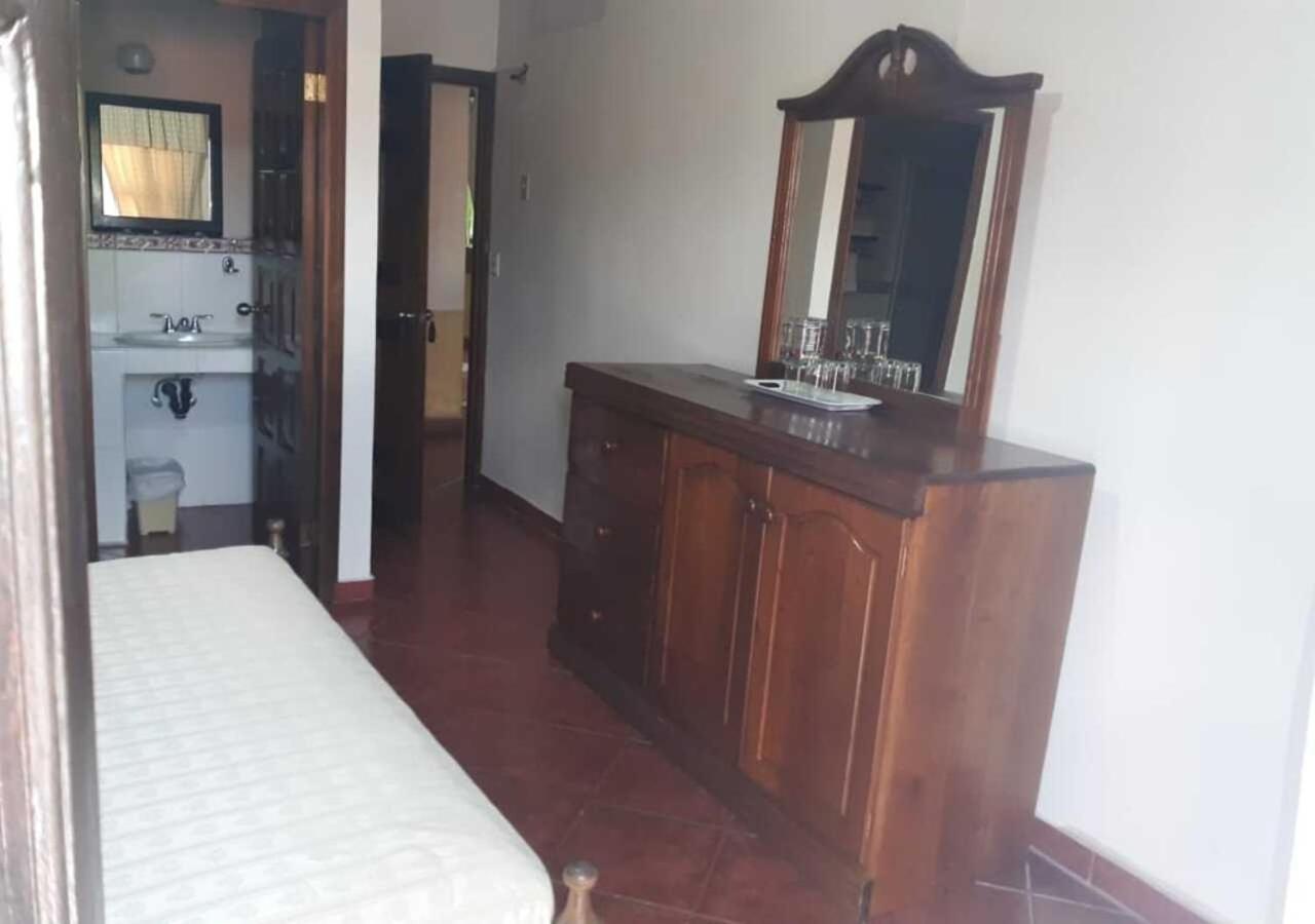 Hotel Acropolis Maya Copán エクステリア 写真
