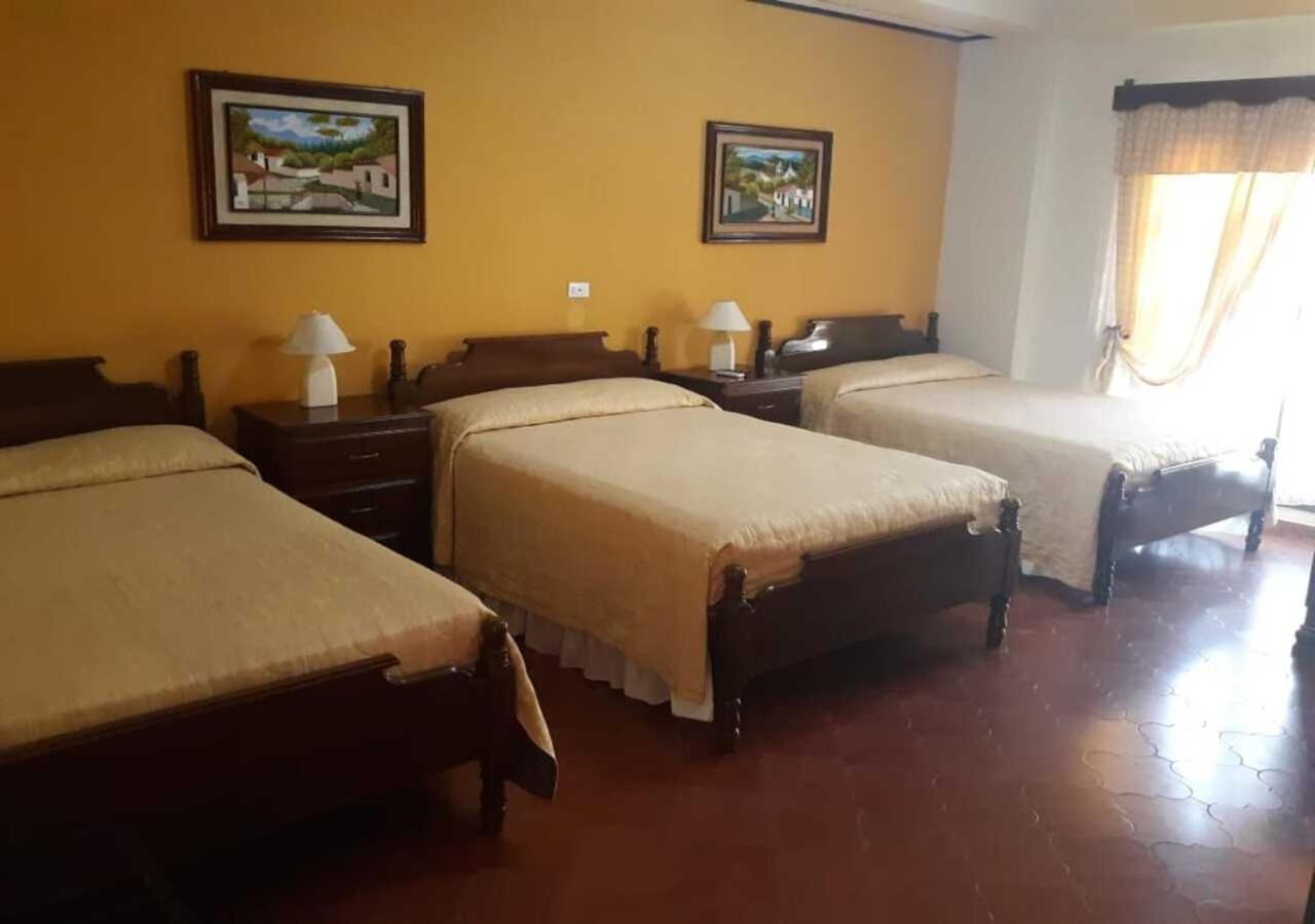 Hotel Acropolis Maya Copán エクステリア 写真