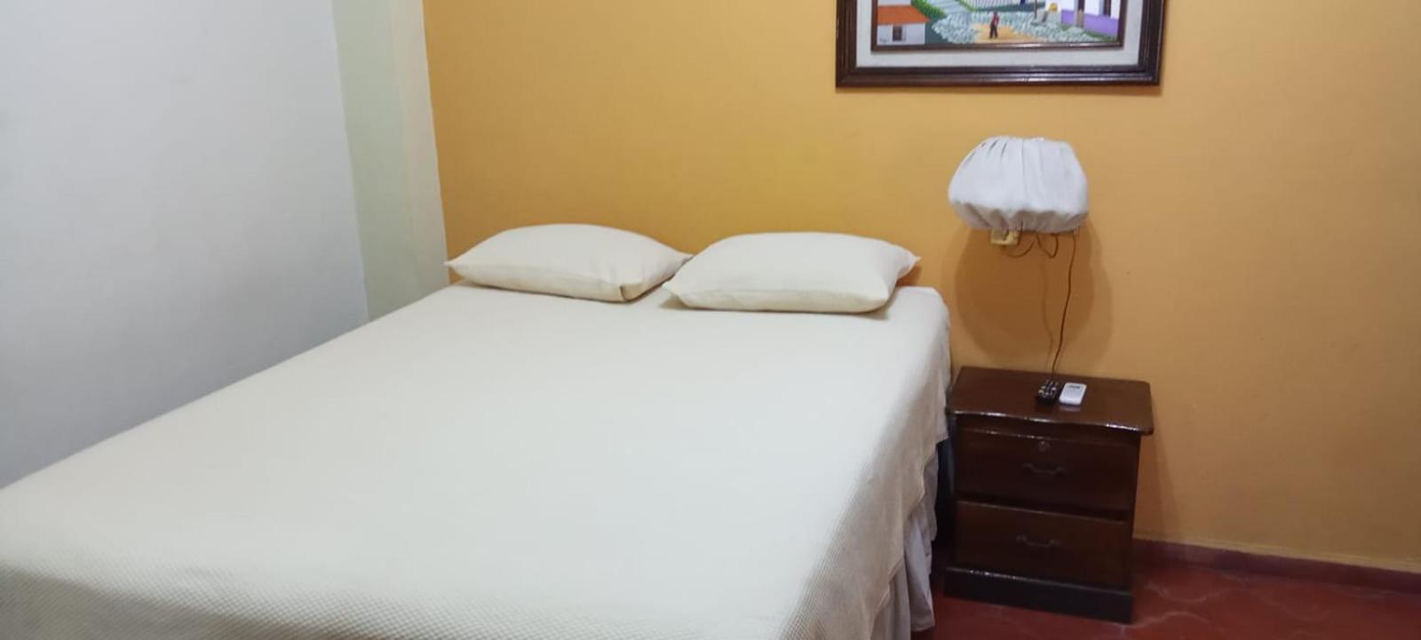 Hotel Acropolis Maya Copán エクステリア 写真