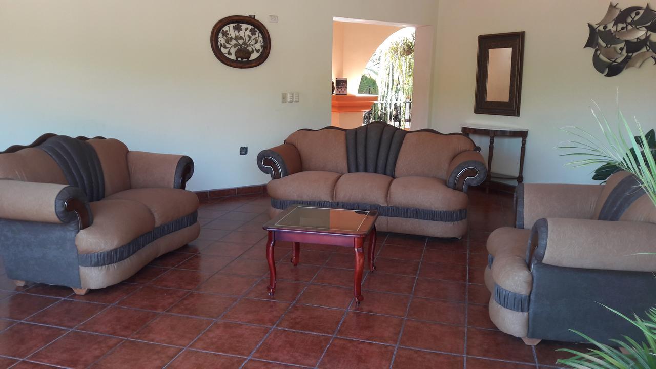Hotel Acropolis Maya Copán エクステリア 写真