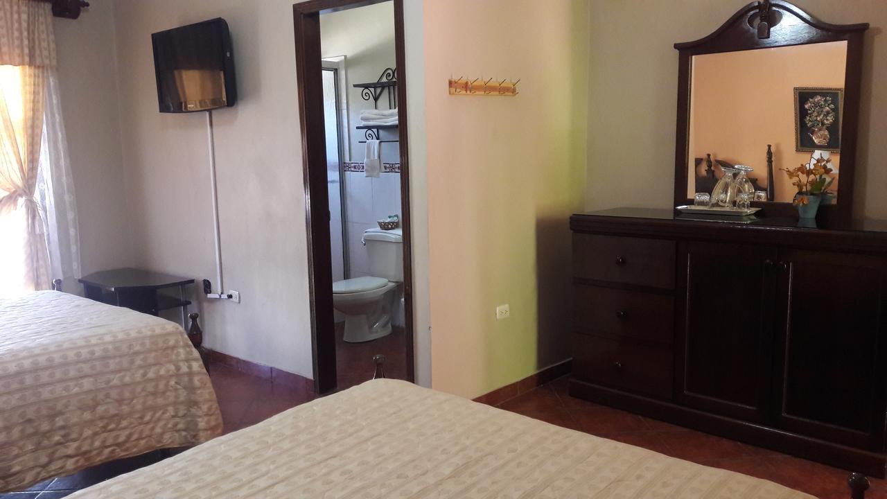 Hotel Acropolis Maya Copán エクステリア 写真