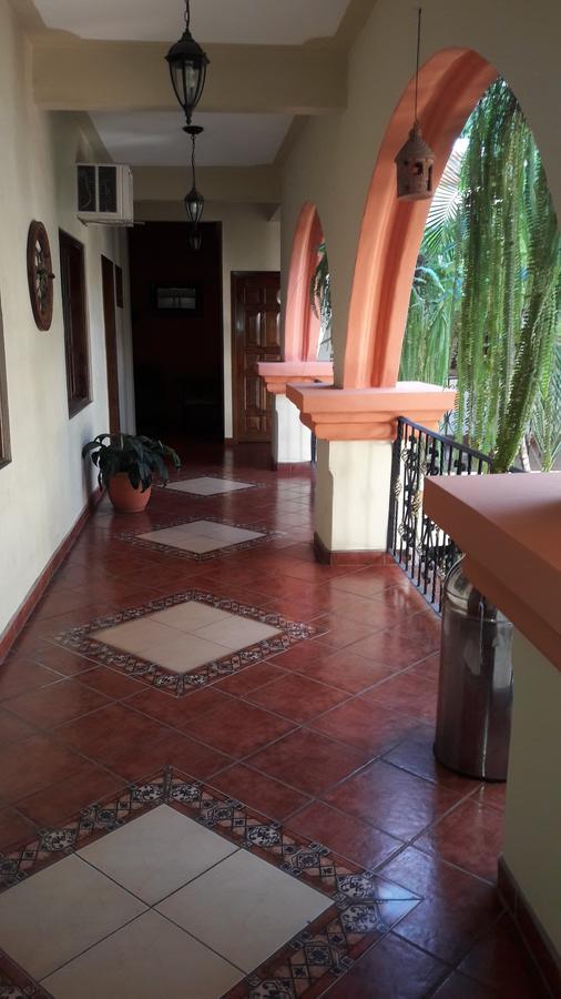Hotel Acropolis Maya Copán エクステリア 写真