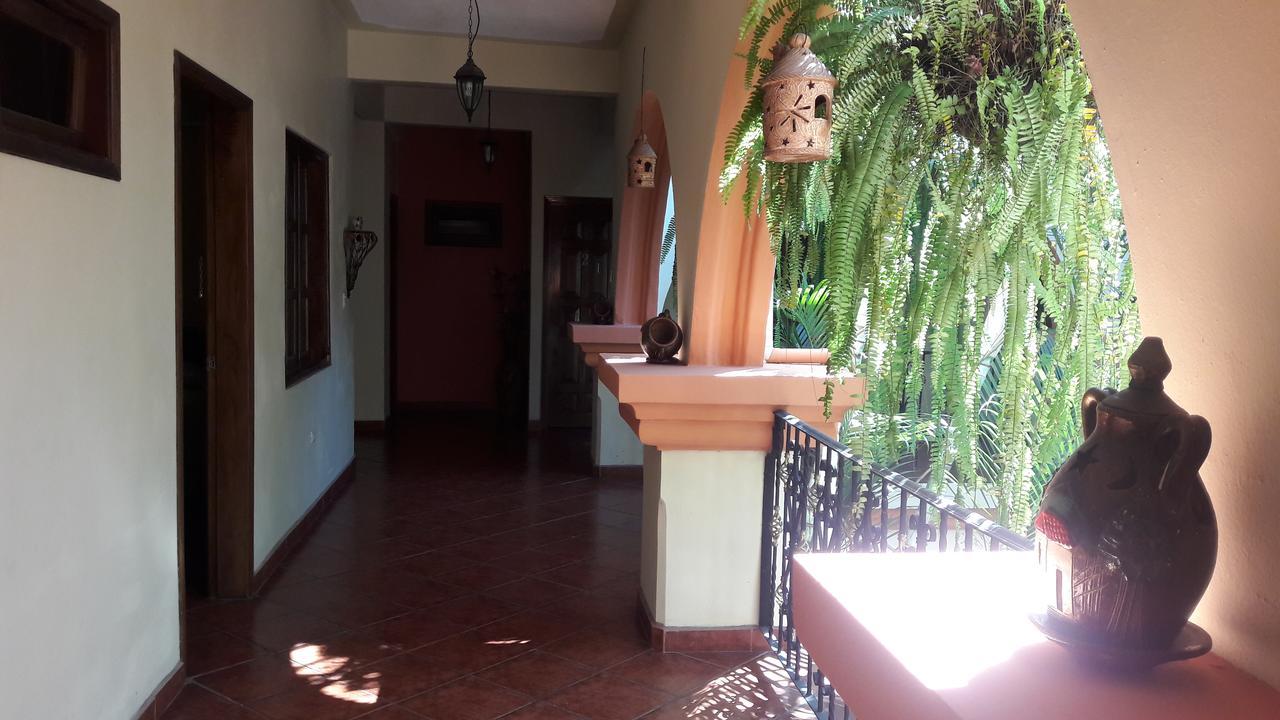 Hotel Acropolis Maya Copán エクステリア 写真