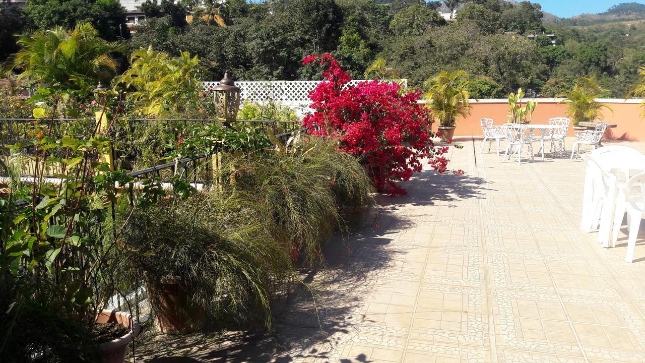 Hotel Acropolis Maya Copán エクステリア 写真